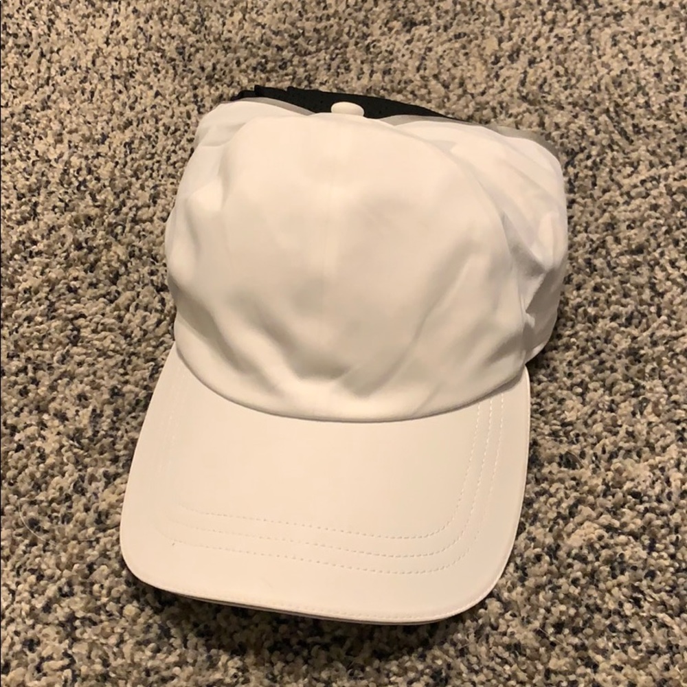 Lululemon running hat!